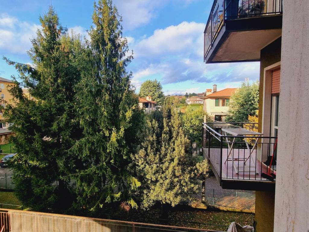 Appartamento a Merate in Viale Giuseppe Verdi - Foto 2