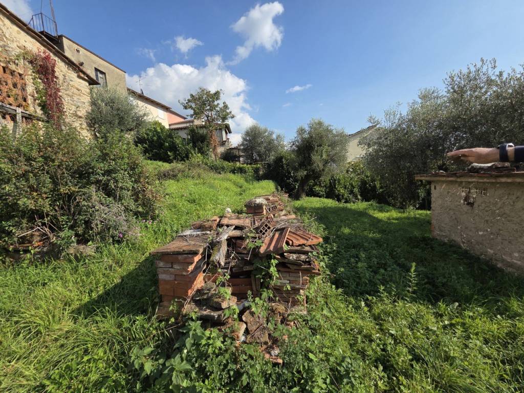 Villa a Pistoia in Via Lupicciano - Foto 4