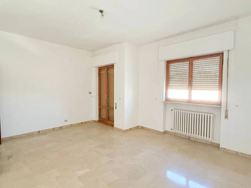 Appartamento a Noci in Via Giovanni Mansueto, 19 - Foto 2