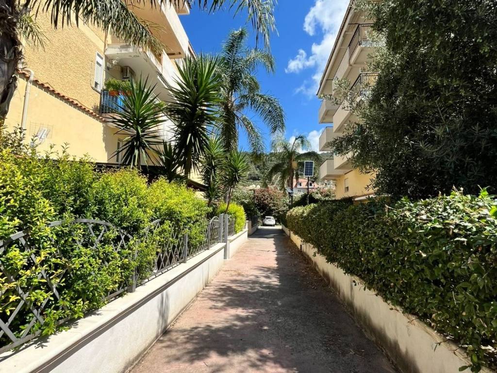 Appartamento a Nocera terinese in Contrada Marina De Luca - Foto 3