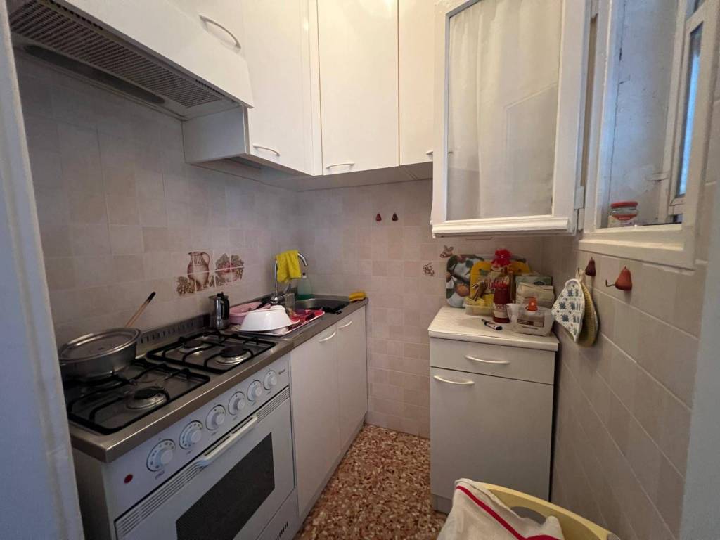 Appartamento a Diano castello in Via Seuda, 35 - Foto 2