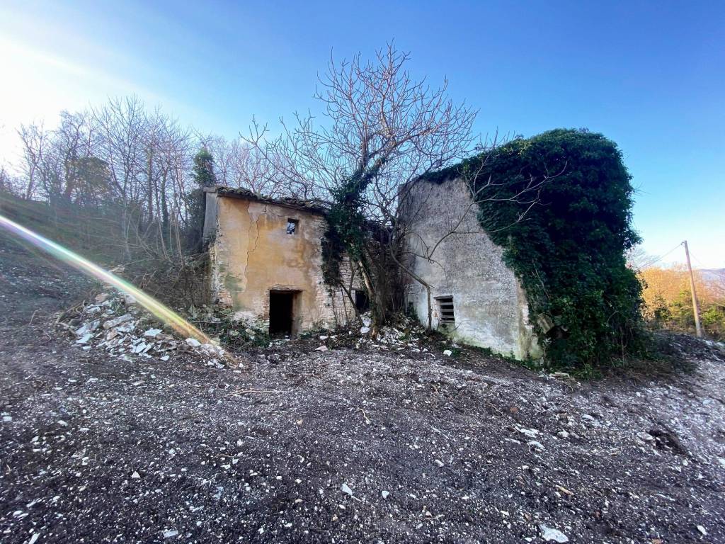 Rustico / casale a Castelraimondo - Foto 2