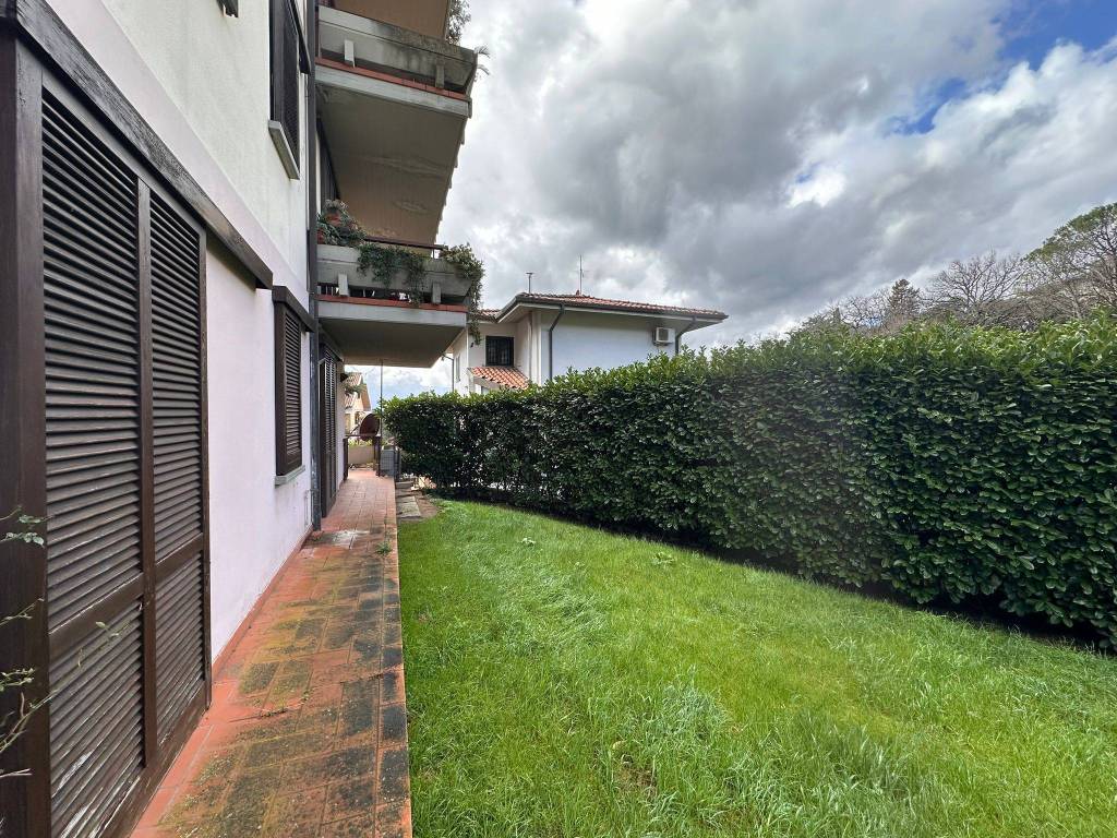 Appartamento a Montecatini-terme in Via della Querceta - Foto 2