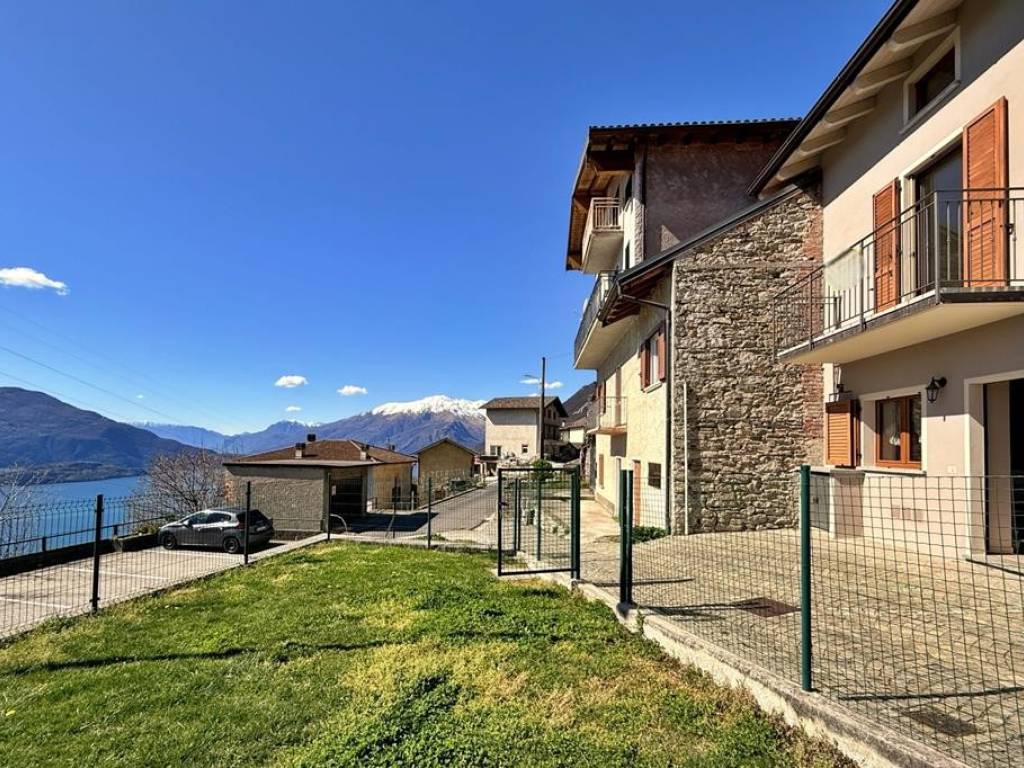 Villa a Gera lario in Via Montemezzo - Foto 2