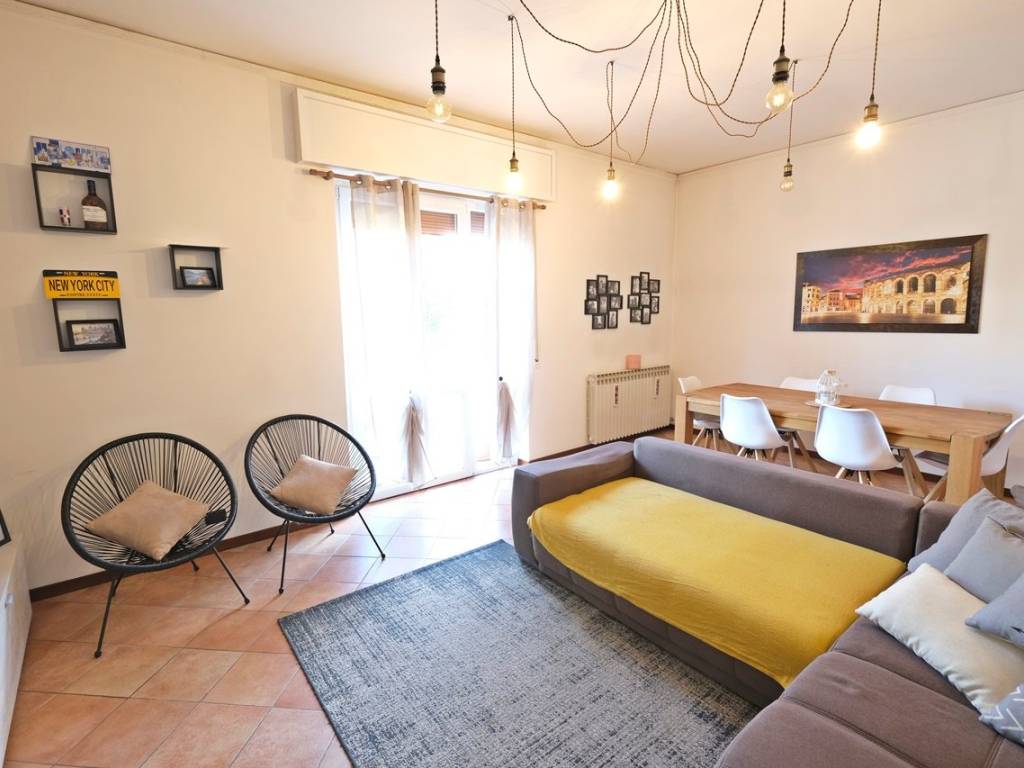 Appartamento a Villafranca di verona in Via Valle - Foto 2