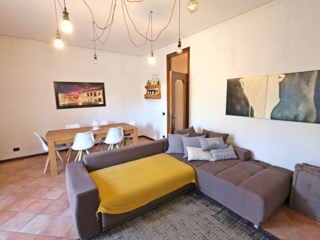 Appartamento a Villafranca di verona in Via Valle - Foto 3
