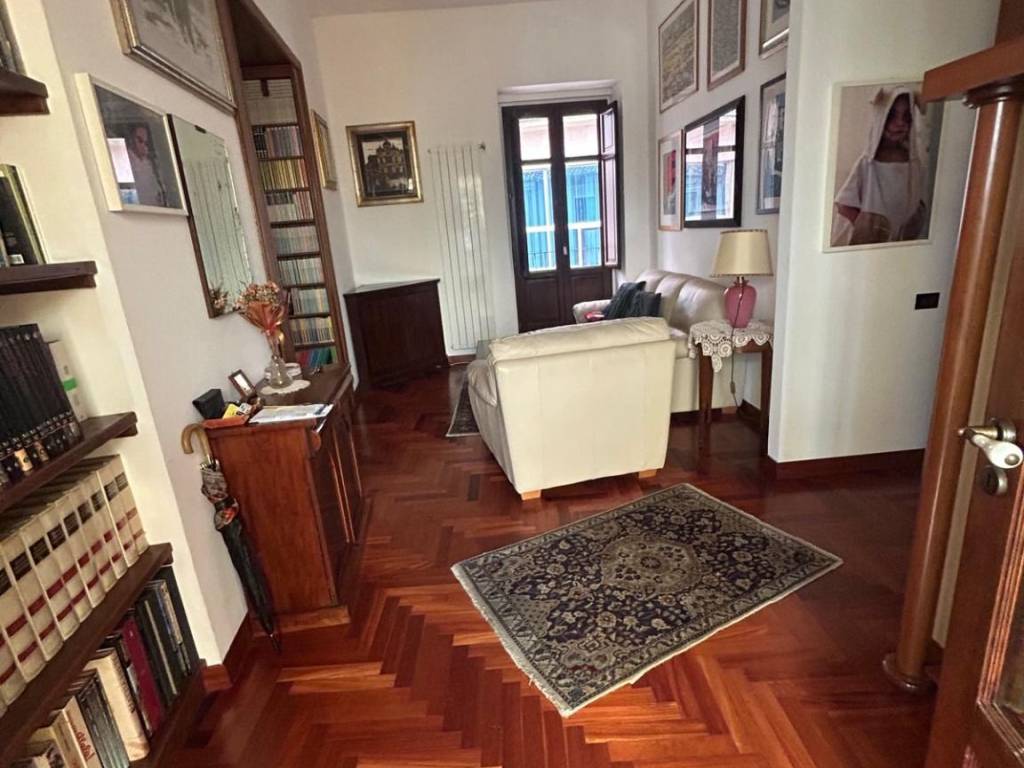 Appartamento a Catanzaro in Via Giuseppe Raffaelli - Foto 4