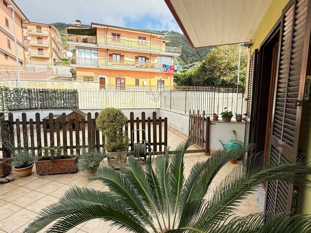 Villetta a schiera a Monteforte irpino in Via Giardini di Sotto - Foto 5