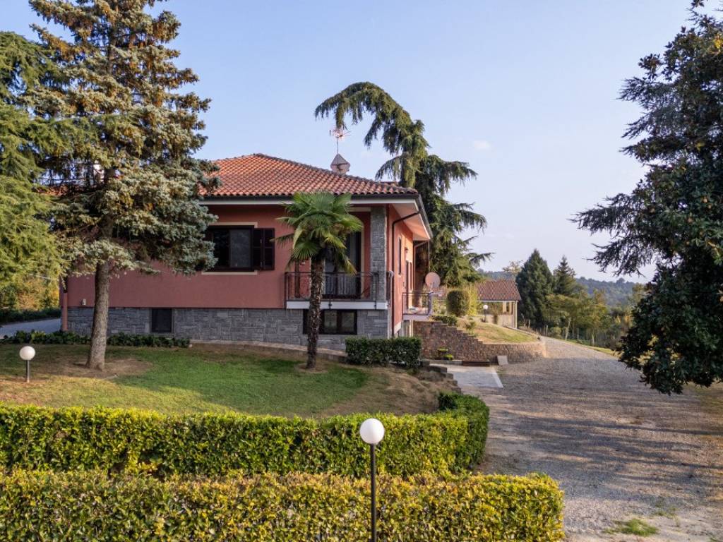 Villa a Cossombrato in VIA CAPRA 20 - Foto 3