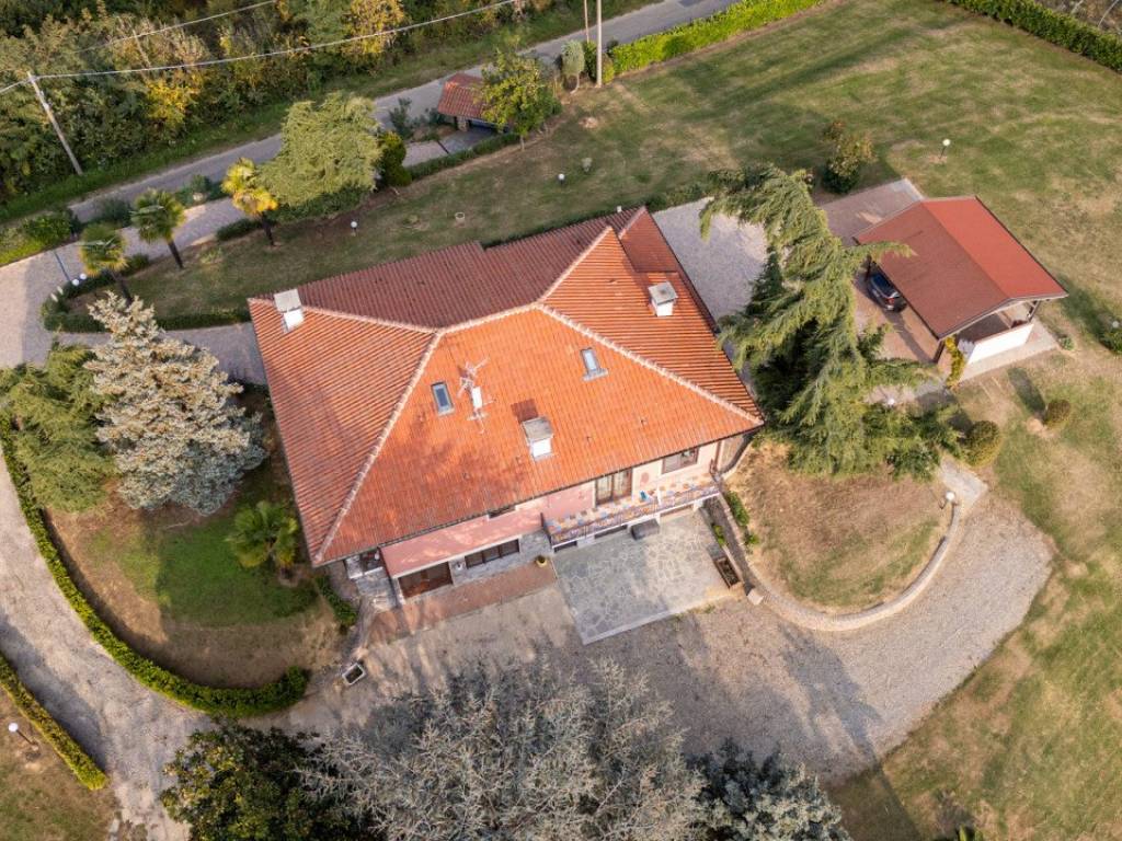 Villa a Cossombrato in VIA CAPRA 20 - Foto 4