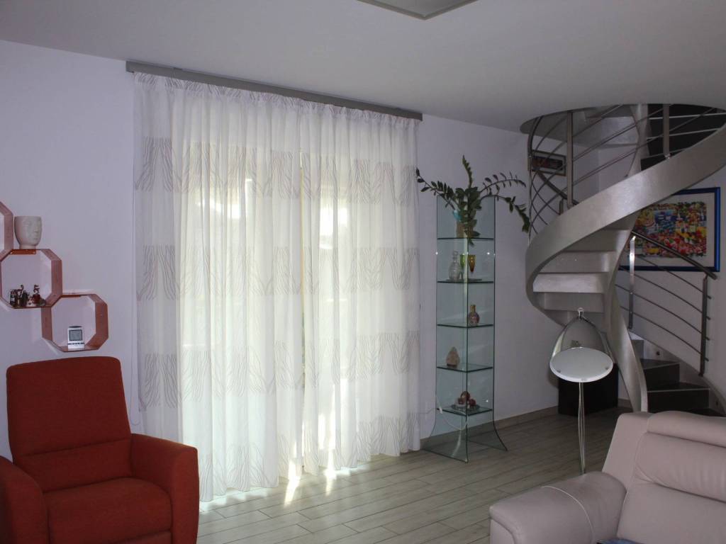 Appartamento a Leinì in Via Carlo Alberto - Foto 3