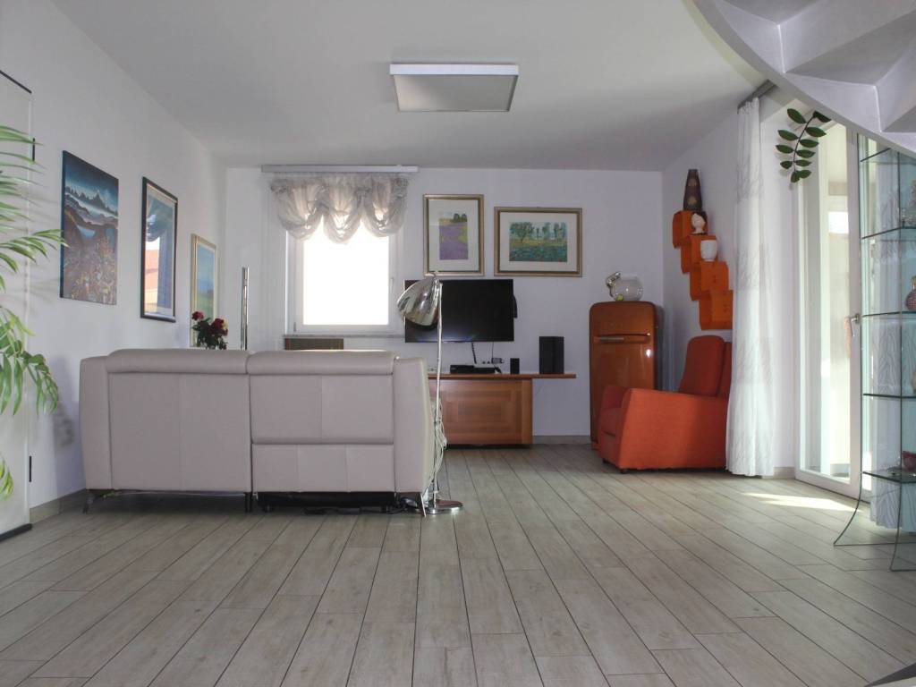 Appartamento a Leinì in Via Carlo Alberto - Foto 4