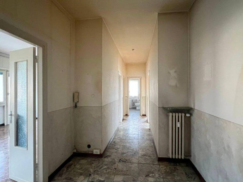 Appartamento a Baveno in Corso Giuseppe Garibaldi, 14 - Foto 2