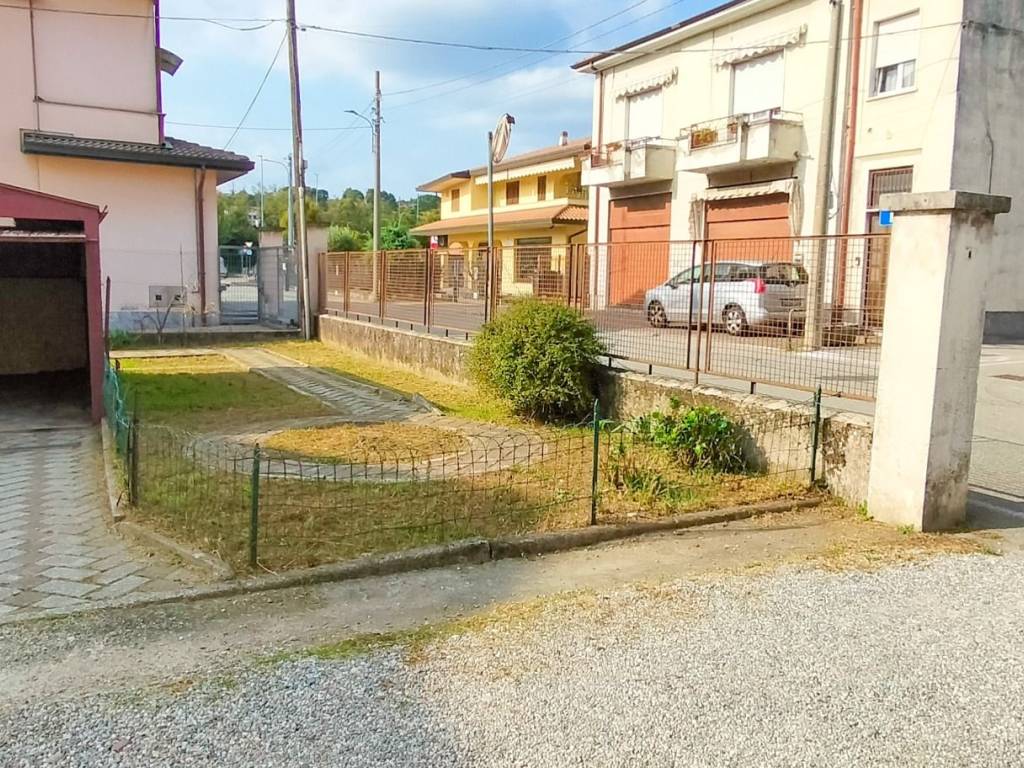 Appartamento a Cavaria con premezzo in Via 24 Maggio, 128 - Foto 2
