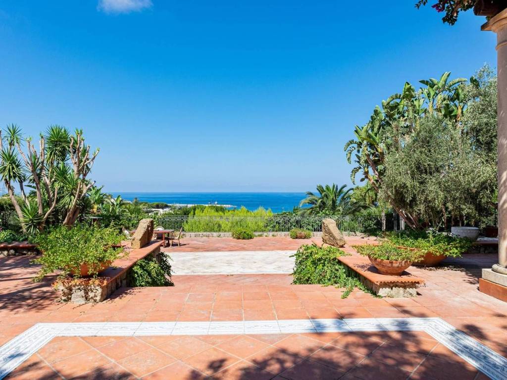 Villa a Forio in Via Spinavola - Foto 4