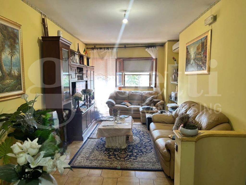 Appartamento a Latina in Via della Stazione - Foto 2