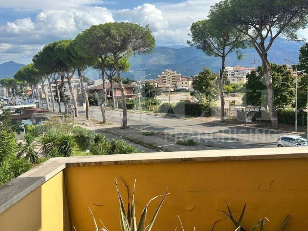 Appartamento a Latina in Via della Stazione - Foto 5