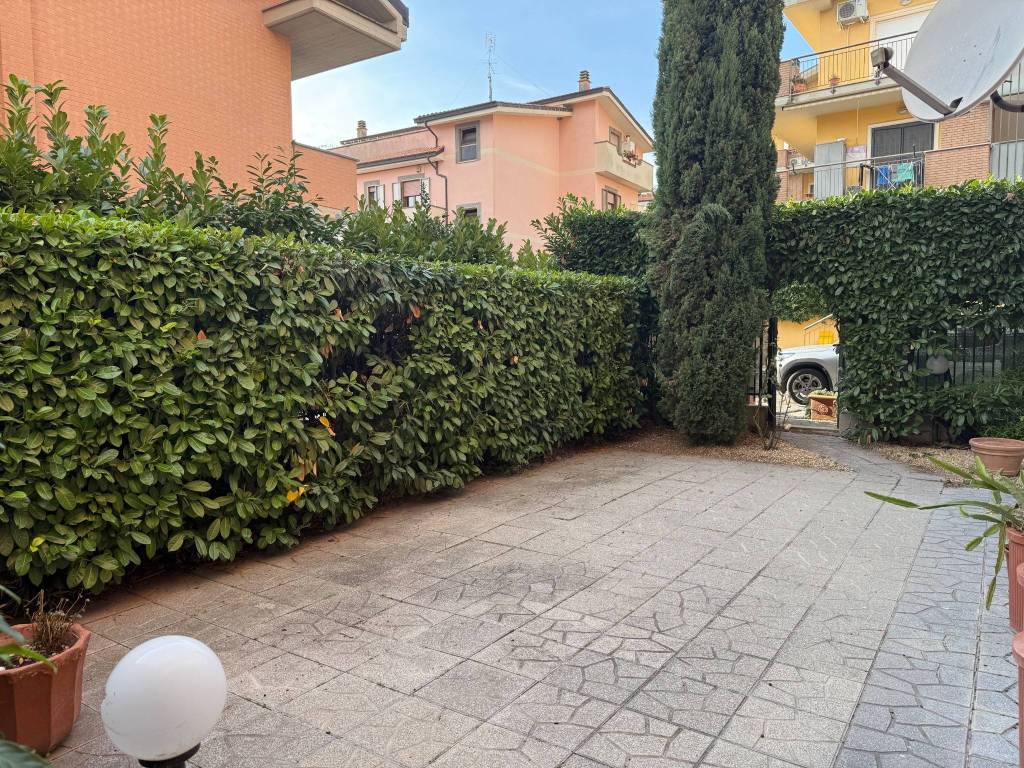 Appartamento a Castel gandolfo in Via delle Viole - Foto 3