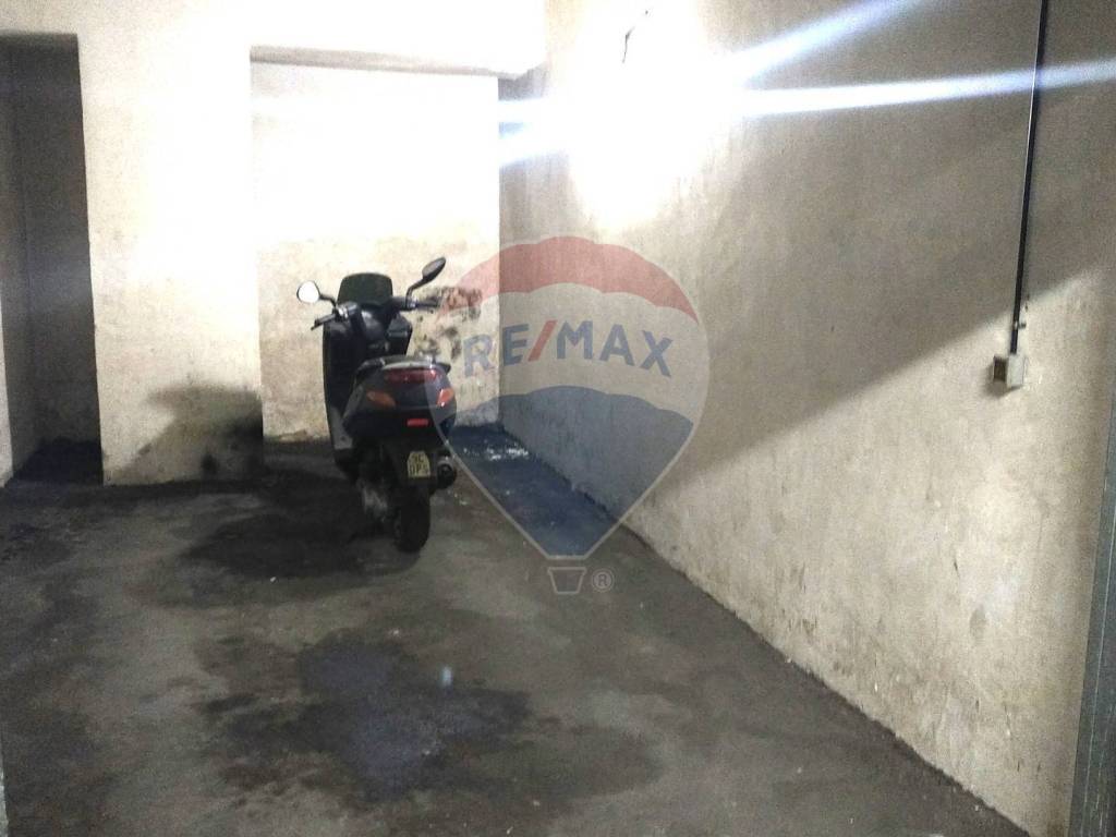 Box / garage a San nicola la strada in Via Leonardo Da Vinci, 122 - Foto 3