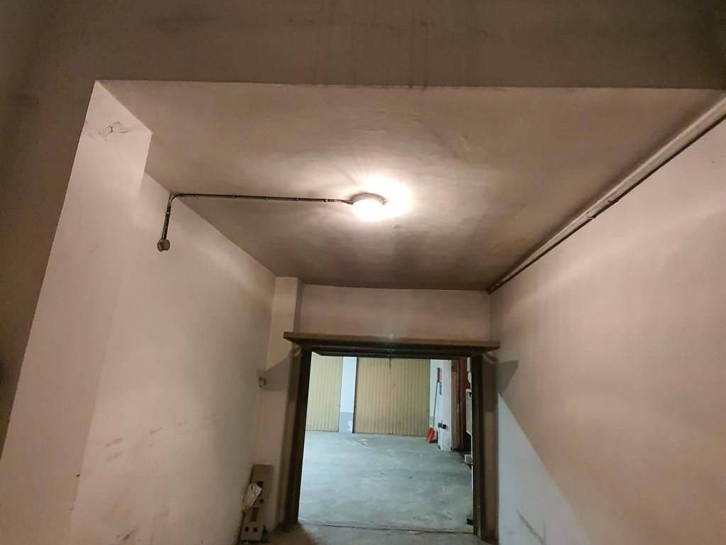 Box / garage a Asti in VIA RAFFAELLO SANZIO, 25 - Foto 4