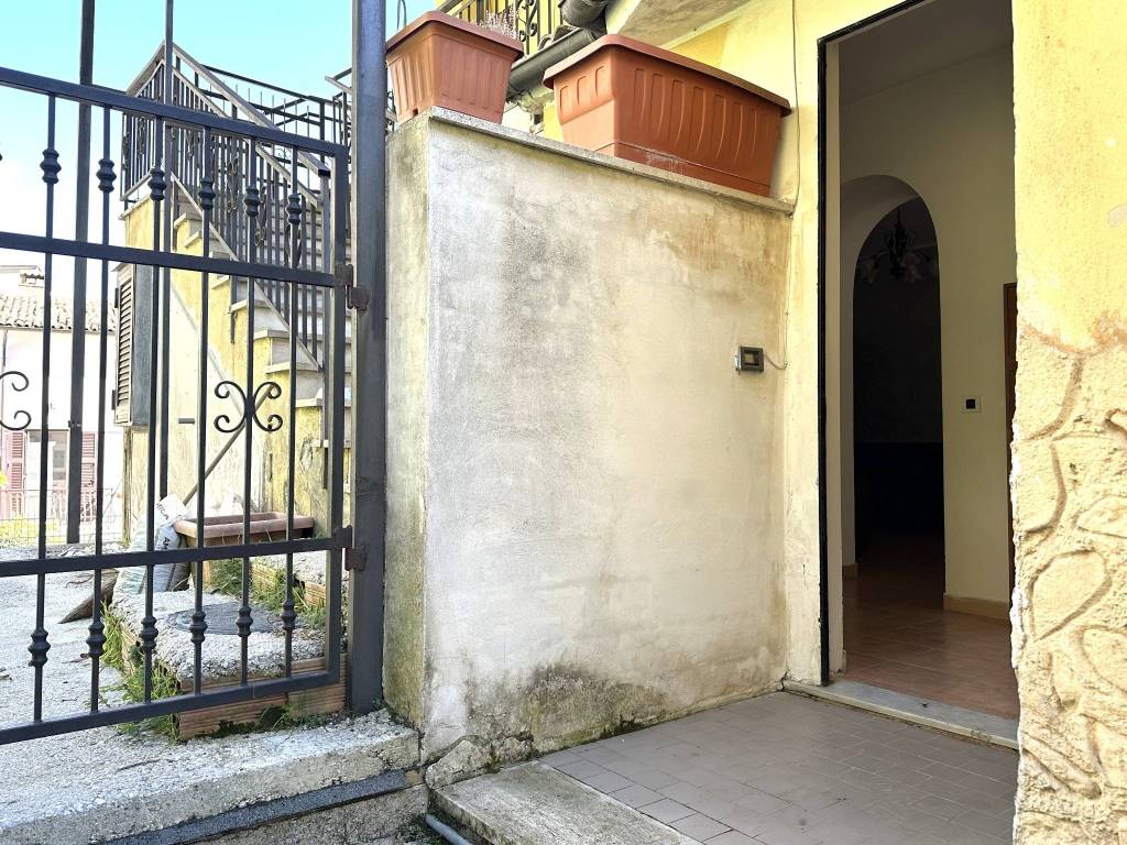 Appartamento a Carsoli in Sobborgo Sant'Antonio - Foto 5