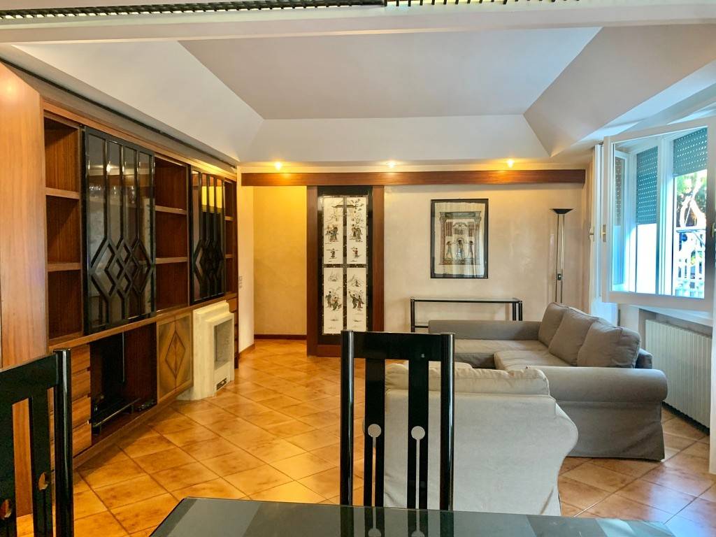 Appartamento a Riccione in Viale Filippo Corridoni - Foto 3