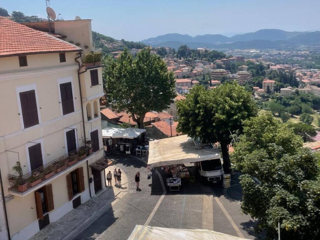 Casa indipendente a Fiuggi in Piazza Trento e Trieste - Foto 3