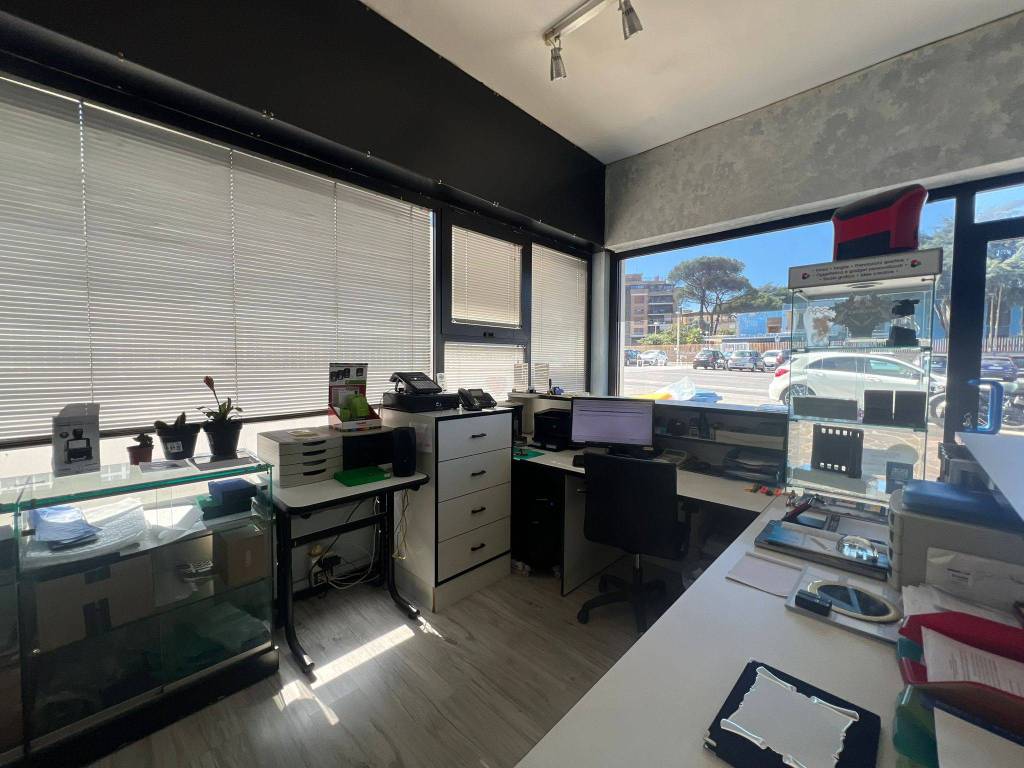 Immobile a Pomezia in Via della Tecnica, 4 - Foto 4
