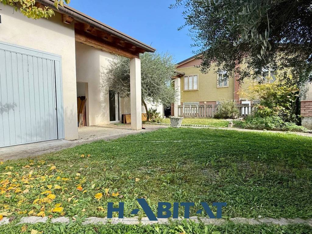 Villa a Maserà di padova in Via Trieste - Foto 2