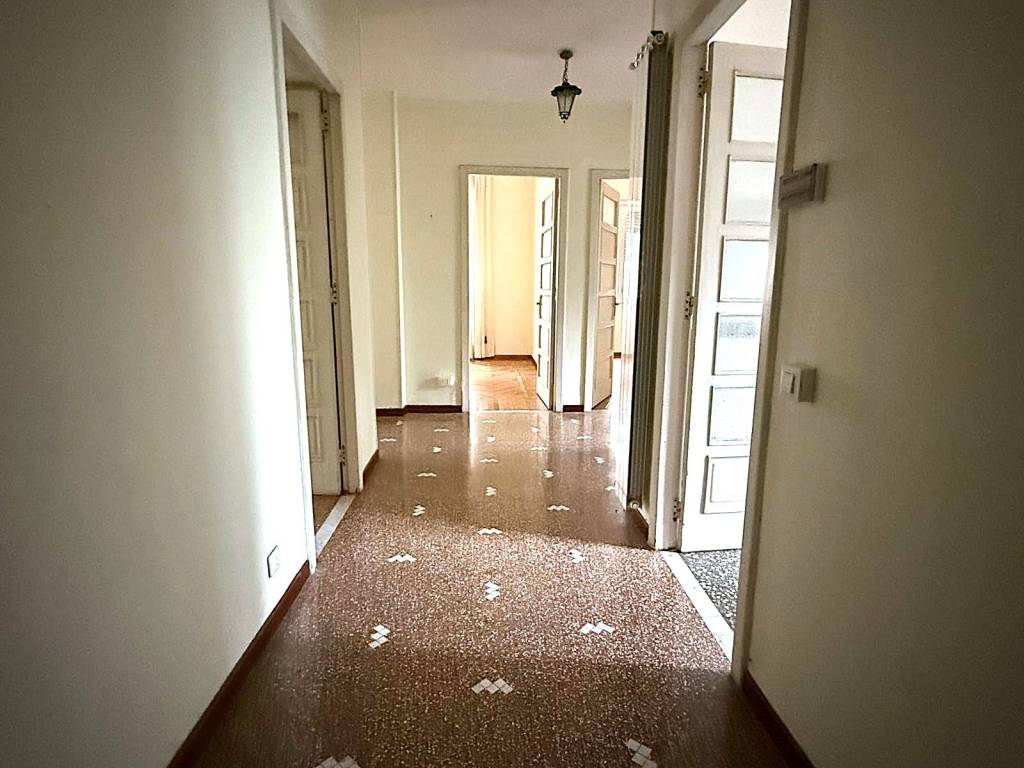 Appartamento a Bordighera in Via 1 Maggio - Foto 2