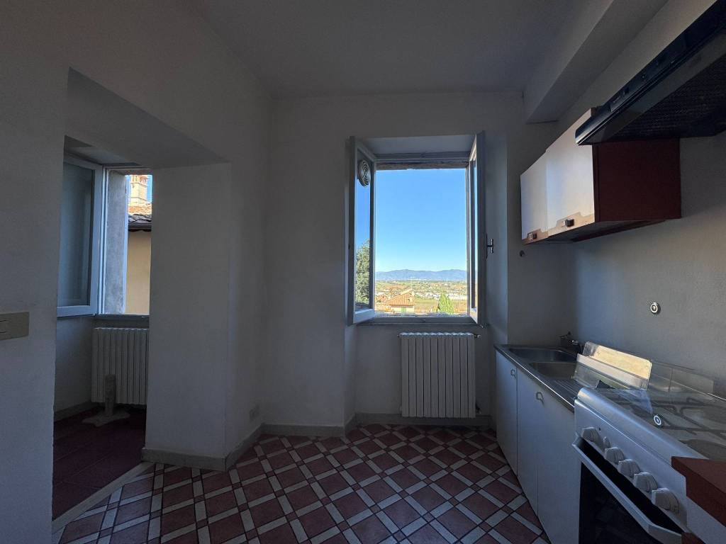 Appartamento a Monte san savino in Via Conte Cungi - Foto 5