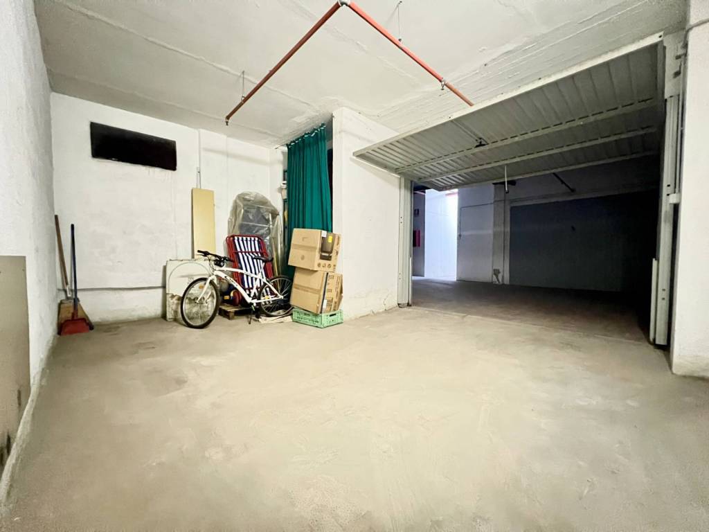 Box / garage a San bartolomeo al mare in Via Martiri della Libertà, 12 - Foto 4