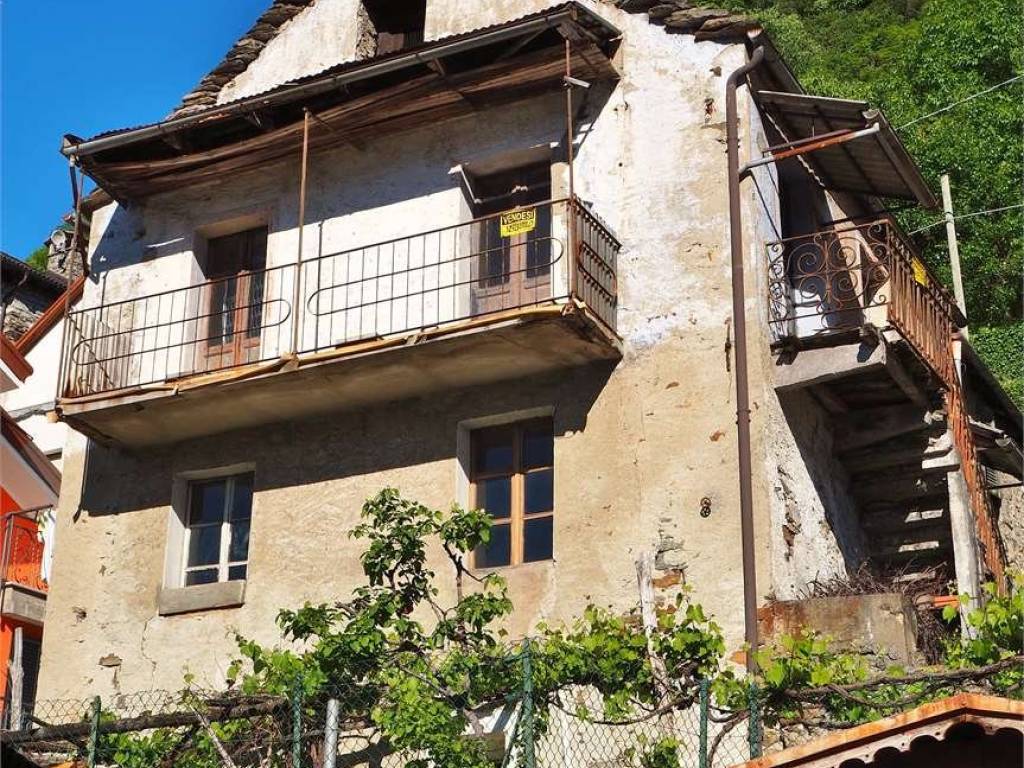 Casa indipendente a Villadossola in Via Mogiardino, 11 - Foto 4