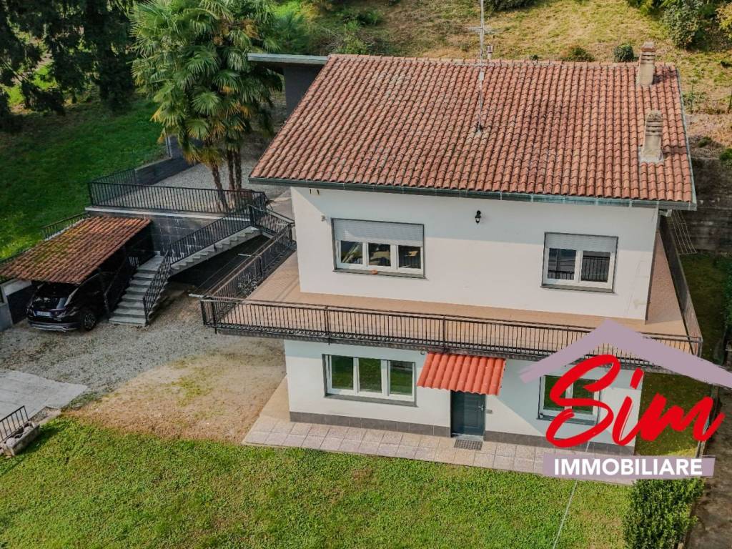 Villa a Oleggio in Via Novara snc - Foto 4