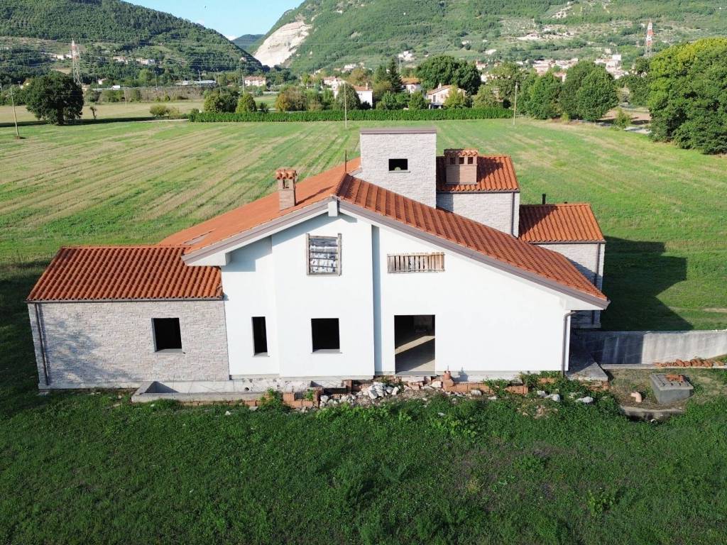 Villa a Gubbio in Via Gentile da Fabriano - Foto 3
