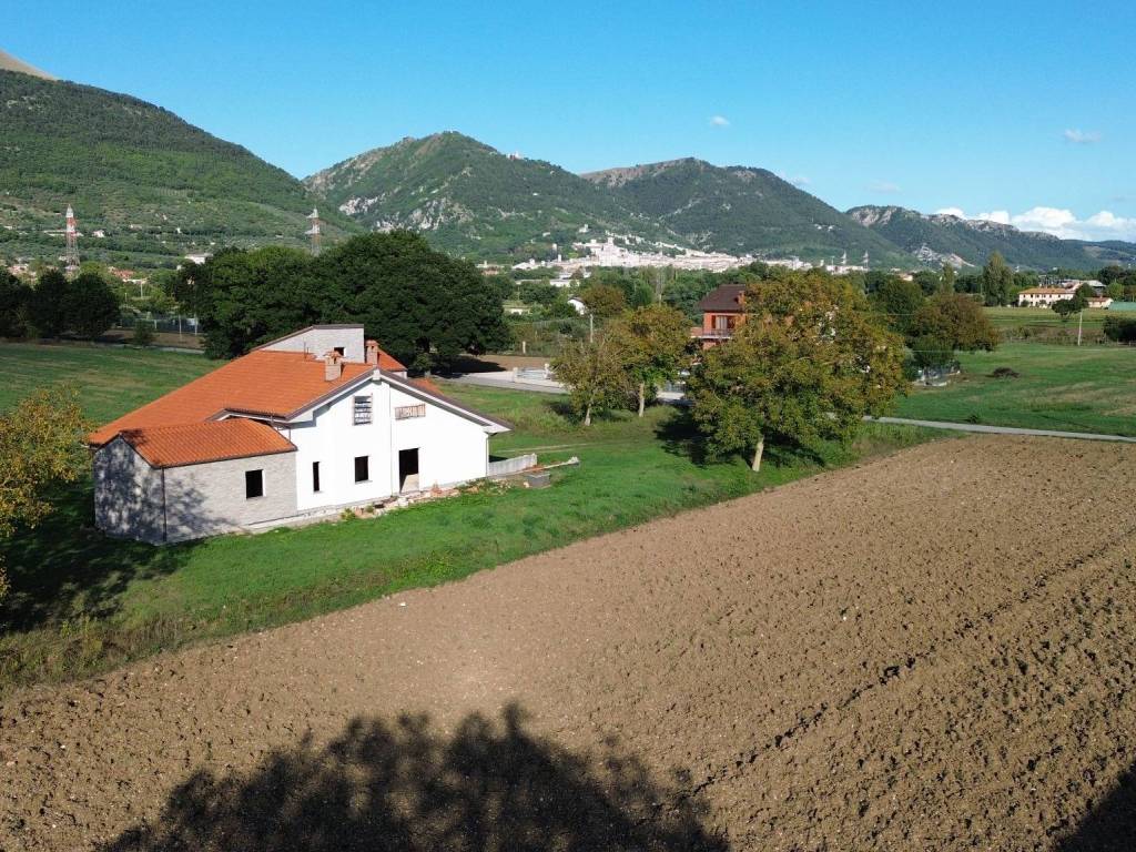 Villa a Gubbio in Via Gentile da Fabriano - Foto 5