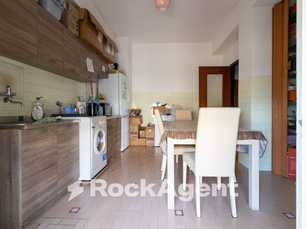 Appartamento a Catanzaro in Via Ettore Vitale, 18 - Foto 5