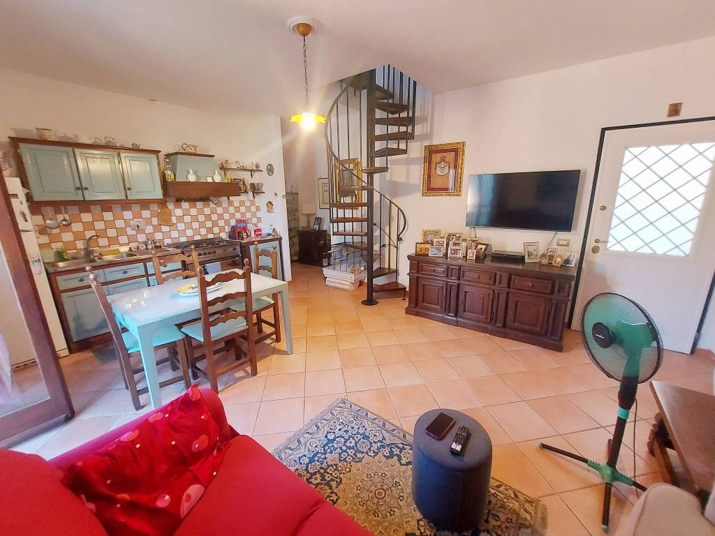 Appartamento a Rocca priora in Via del Sassone - Foto 4
