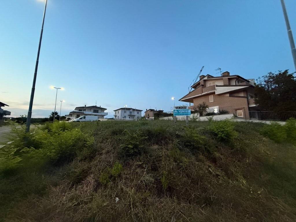 Terreno a Civitanova marche in Via Alessandro Manzoni, 145 - Foto 4