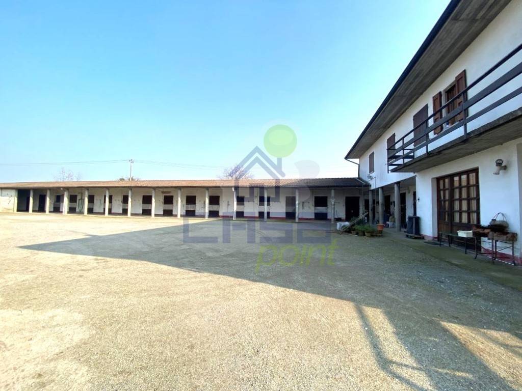 Villa a Soresina in Via Muzio da Soresina, 21 - Foto 3