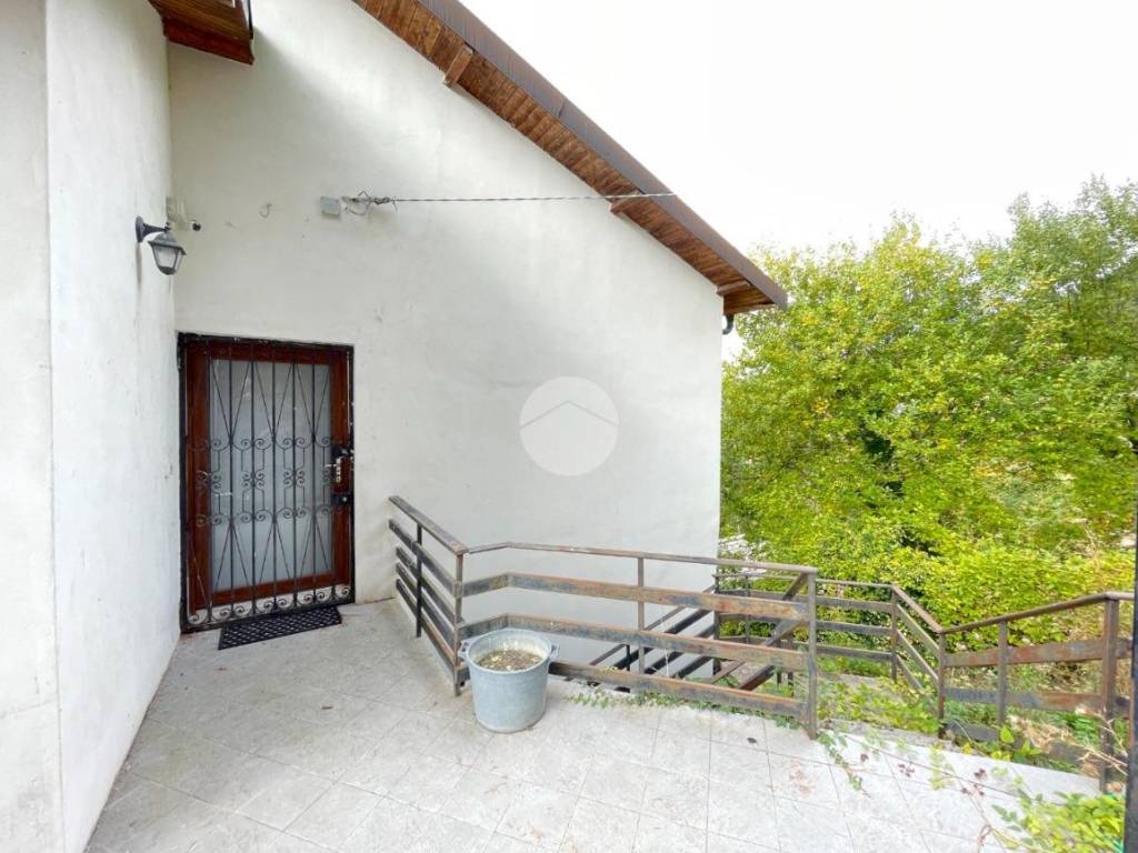 Casa indipendente a Bajardo in Regione Poggio Capanna - Foto 2