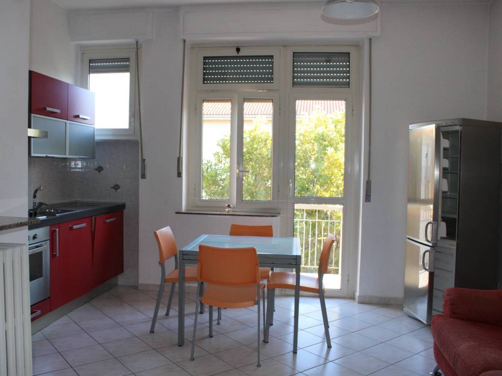 Appartamento a Vercelli in Viale Alessandro Volta, 22 - Foto 4