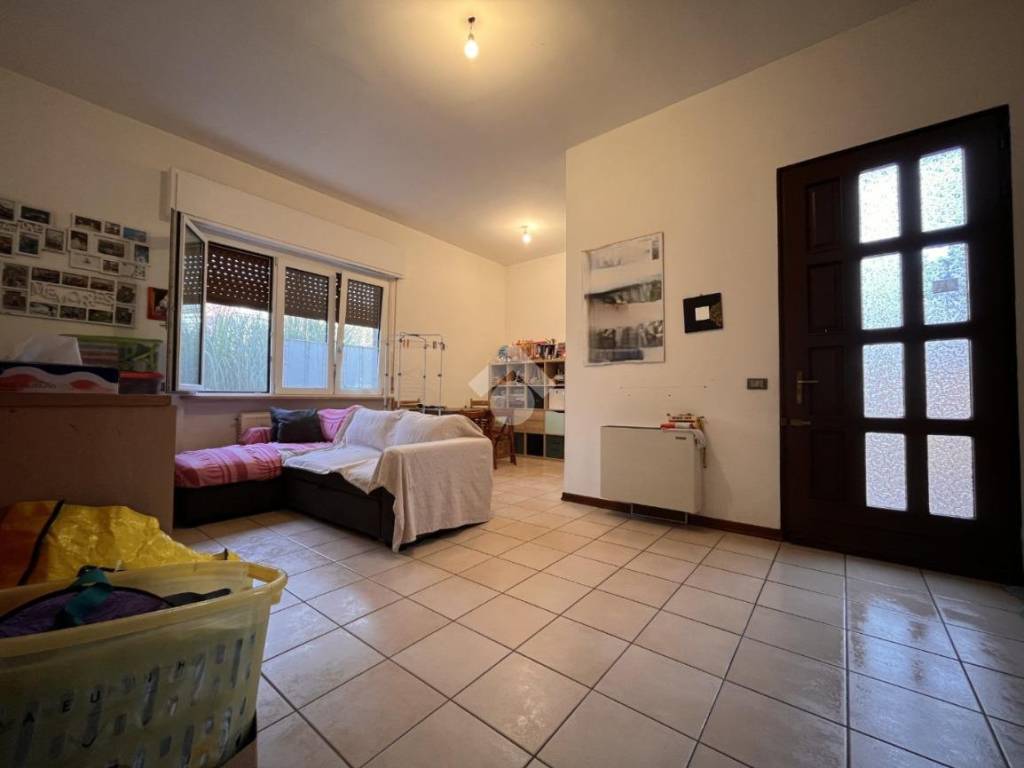 Appartamento a Galliate in Via Ludovico Sforza, 10 - Foto 2
