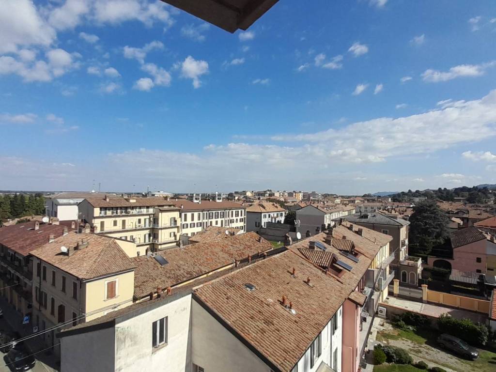 Appartamento a Casteggio in Piazza Dante Alighieri - Foto 3