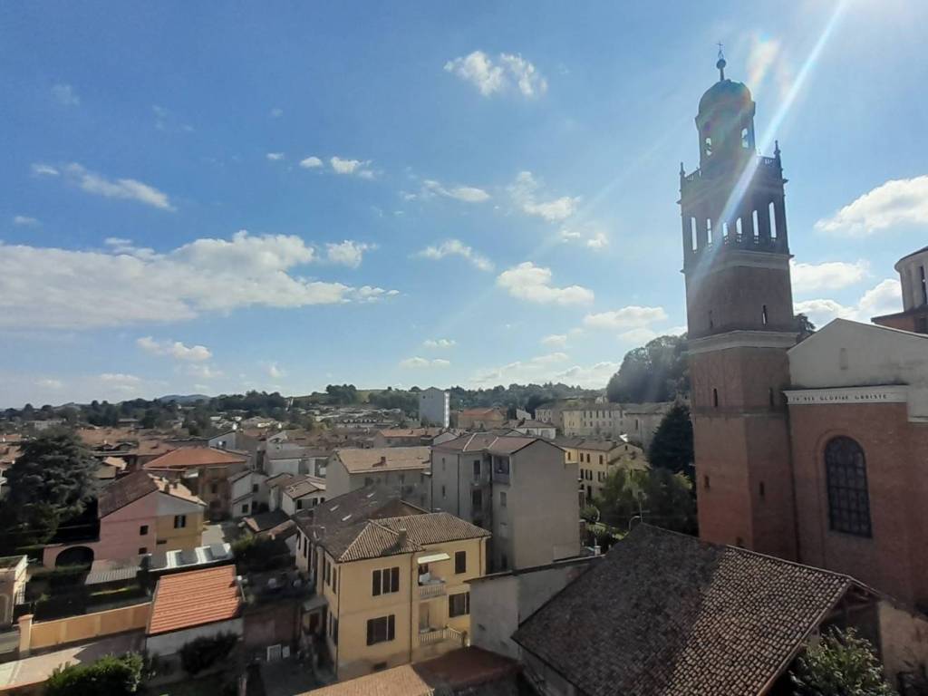Appartamento a Casteggio in Piazza Dante Alighieri - Foto 4