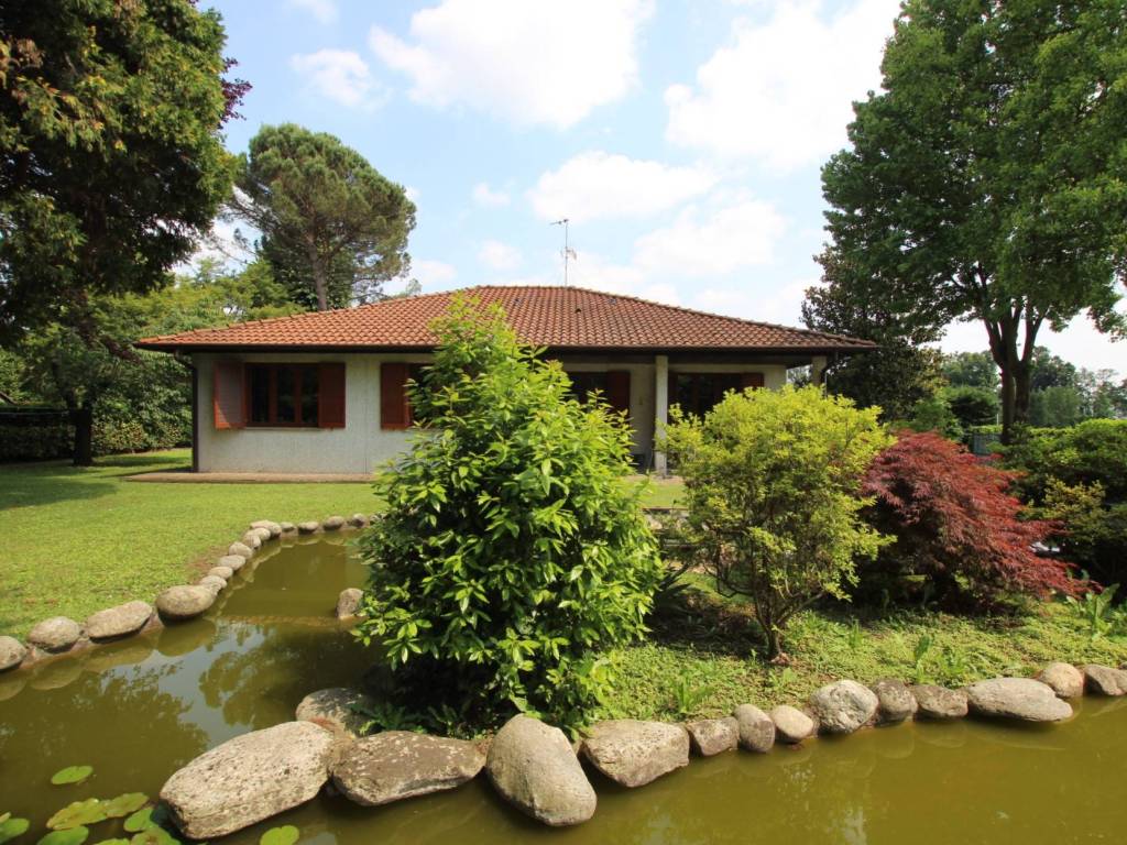 Villa a Carimate in Strada delle Ginestre, 41 - Foto 3