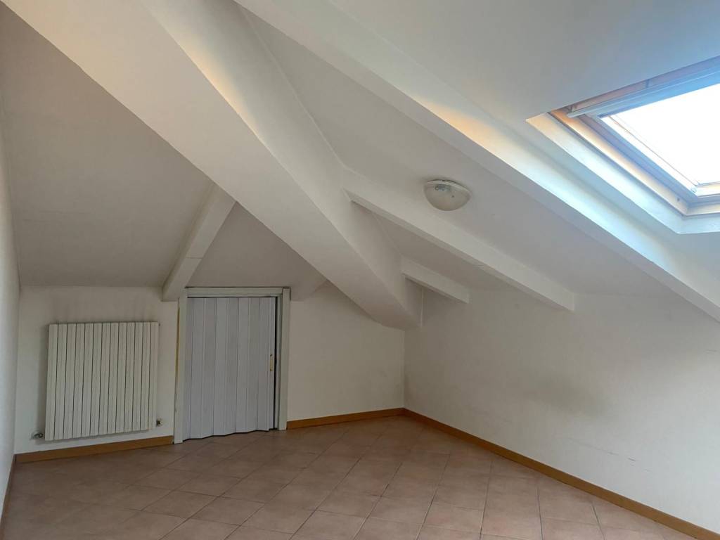 Appartamento a Pesaro in Via Lodovico Agostini - Foto 2