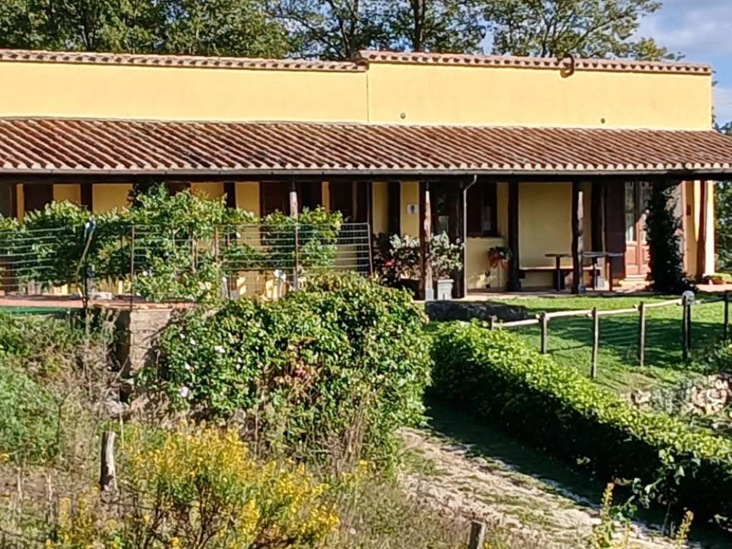Villa a Sorano in Strada Provinciale Selvena - Foto 3