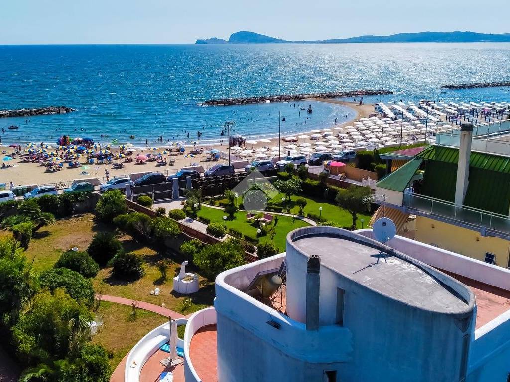 Villa a Formia in Via Lungomare Città di Ferrara, 27 - Foto 2