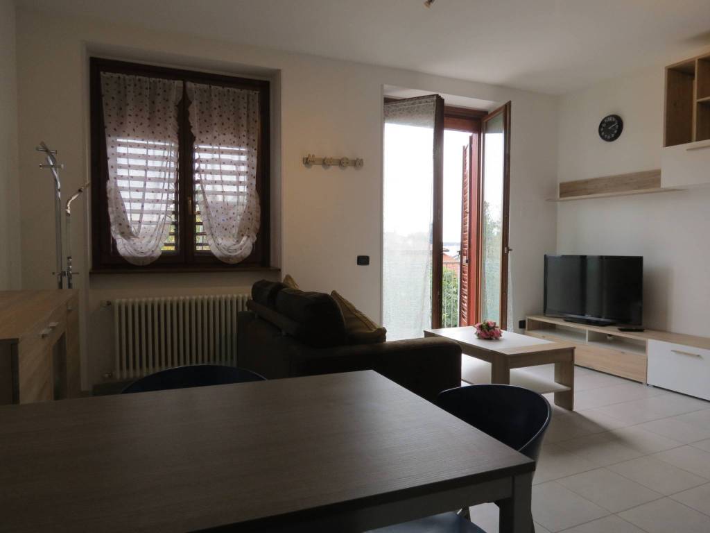 Appartamento a Cirimido in Via Enrico Toti - Foto 3